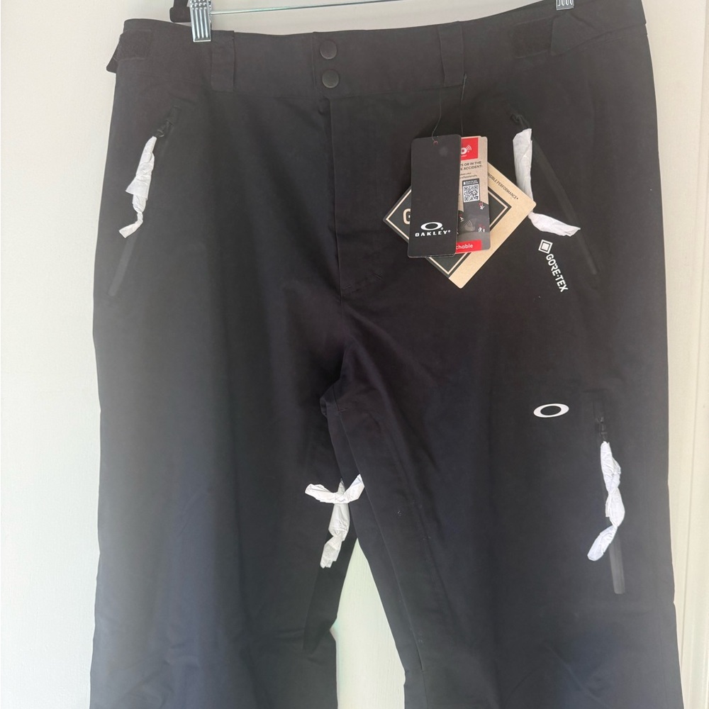 Oakley Men's Black Gortex Snow Pants